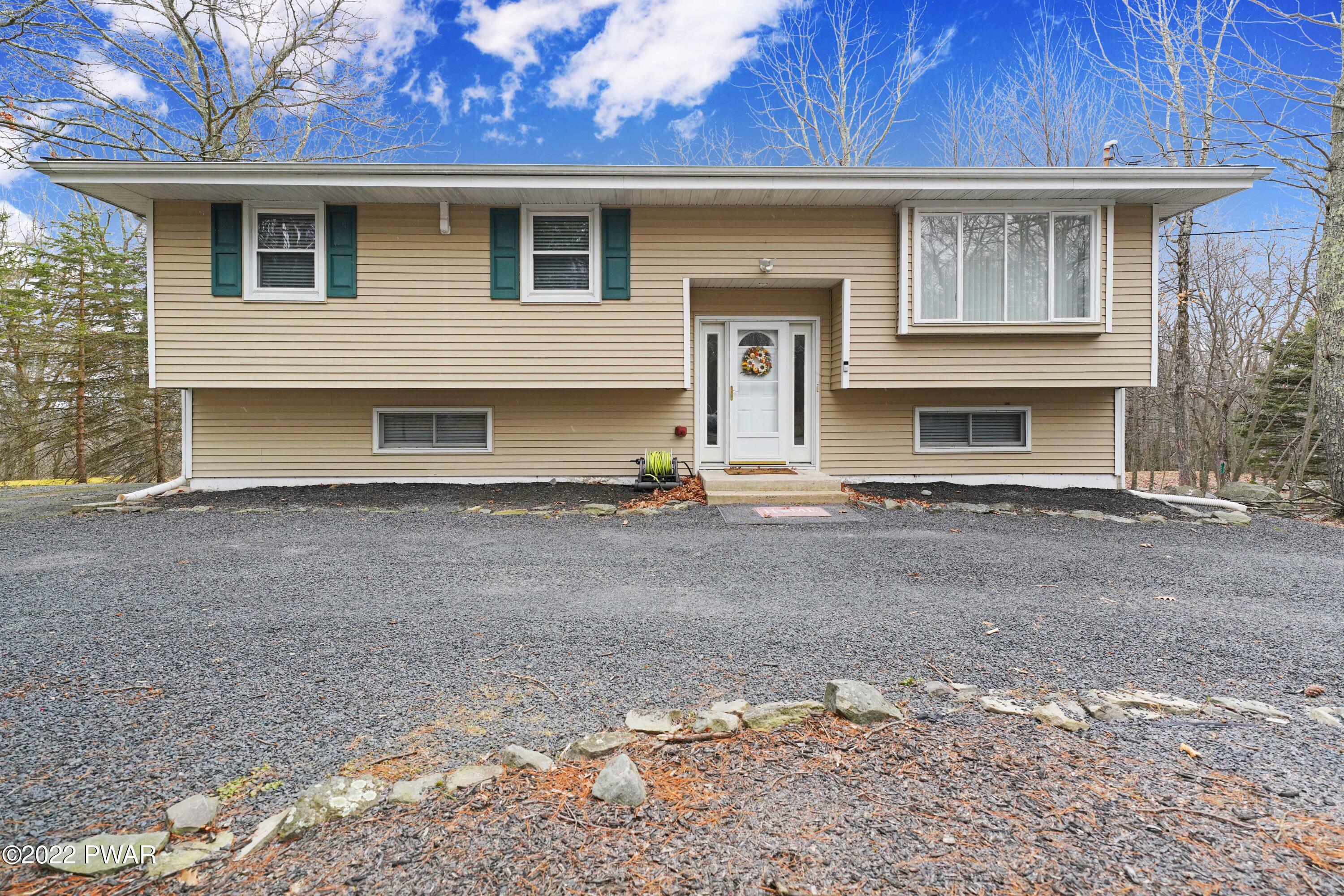 Property Photo:  802 Mustang Court  PA 18428 