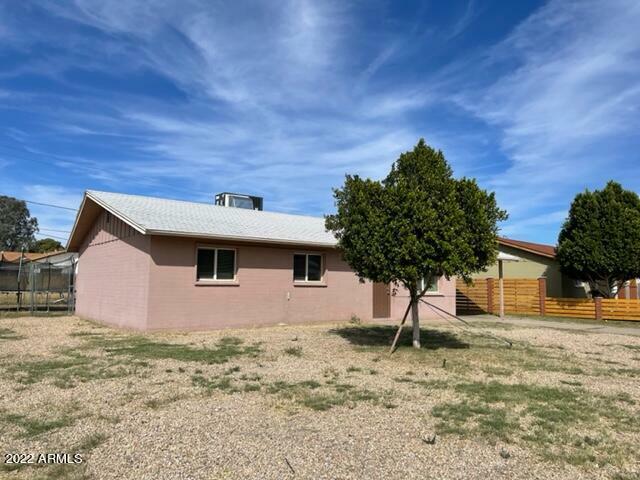 Property Photo: 4228 W Vista Avenue AZ 85051