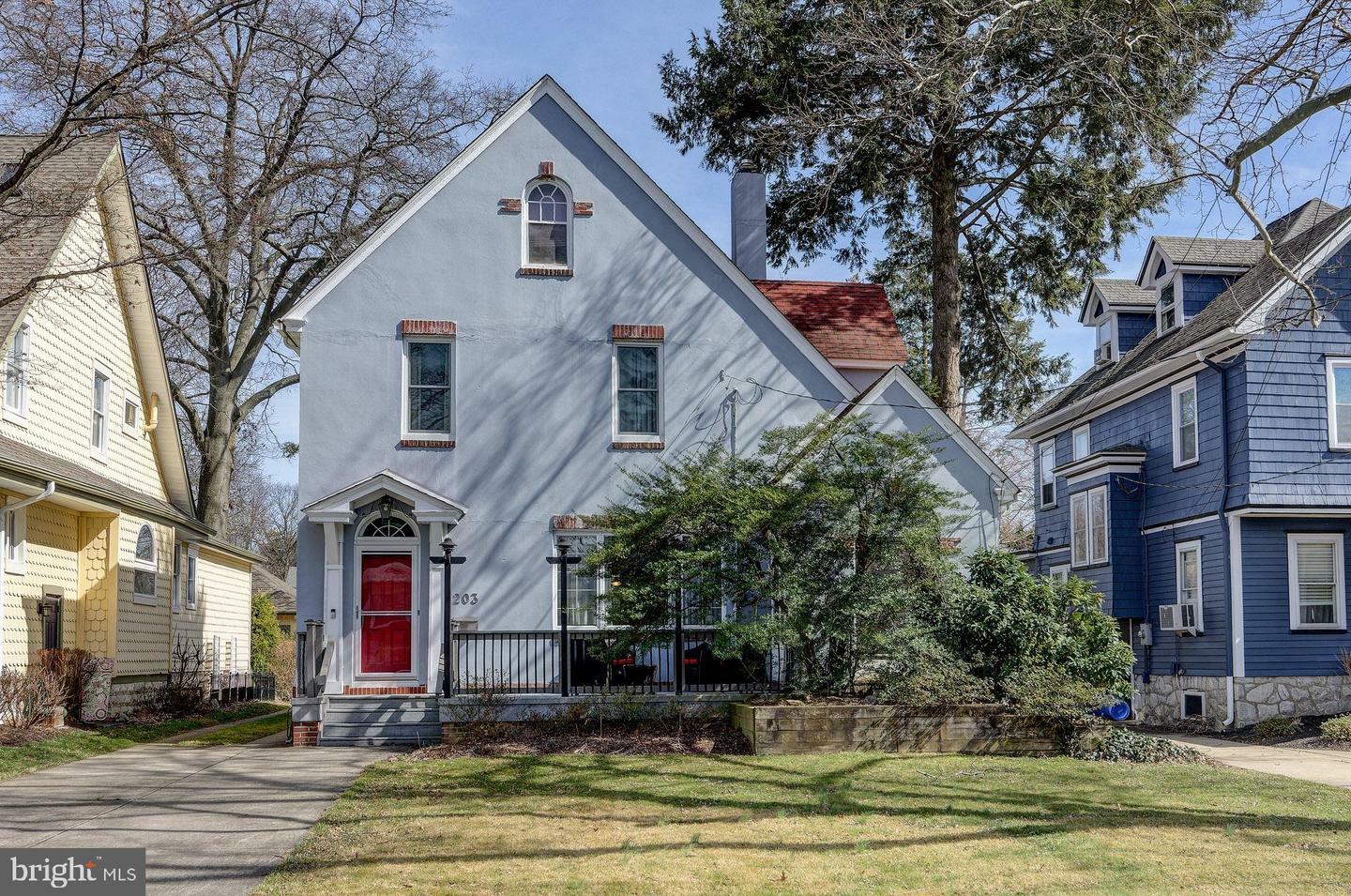 Property Photo:  203 Saint James Avenue  NJ 08109 