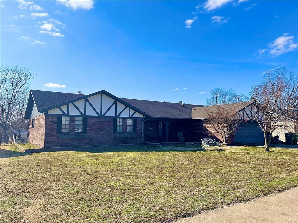 Property Photo:  1720 Ridgeview Drive  AR 72762 