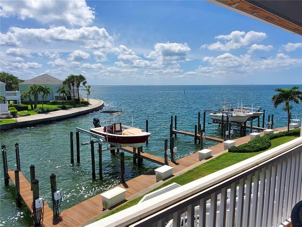 Property Photo:  5218 Beach Drive SE C  FL 33705 