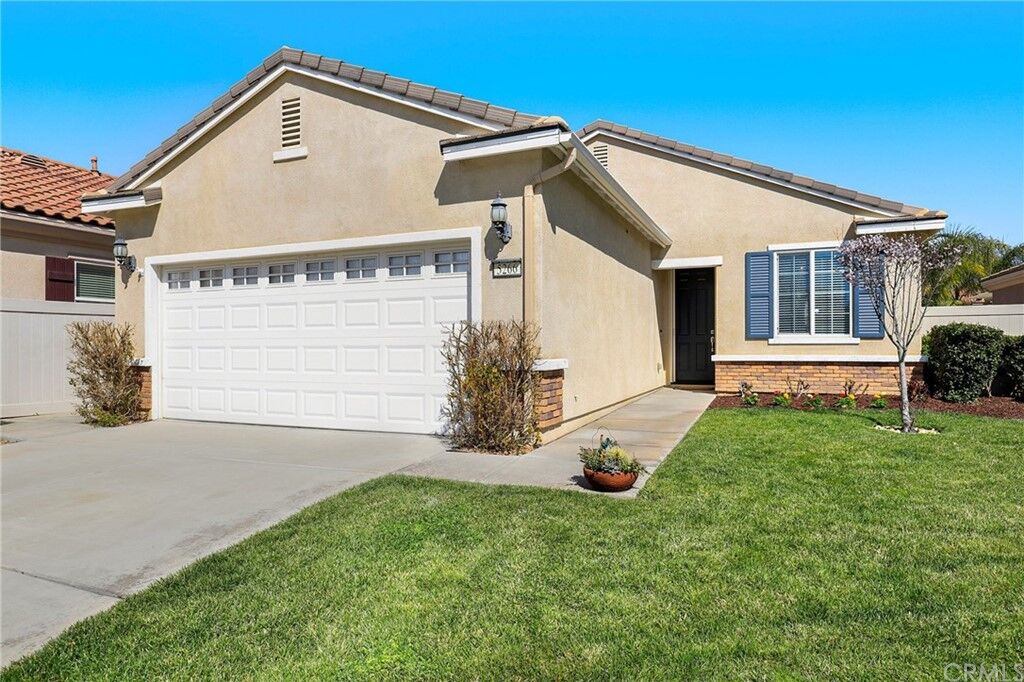 Property Photo:  5266 Corte Cidra  CA 92545 