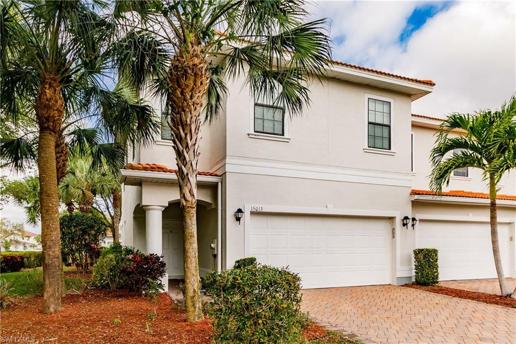 Property Photo: 15013 Summit Place Cir 40 FL 34119