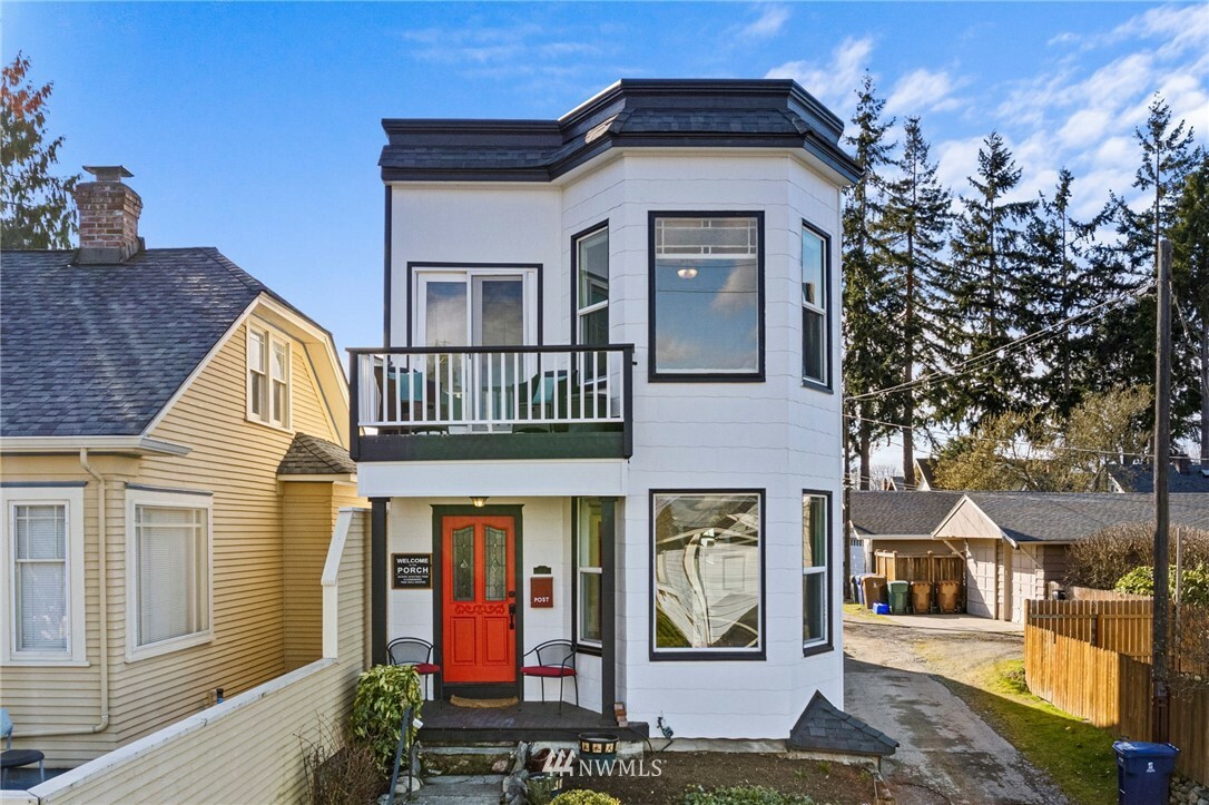 Property Photo:  2710 N Washington Street  WA 98407 