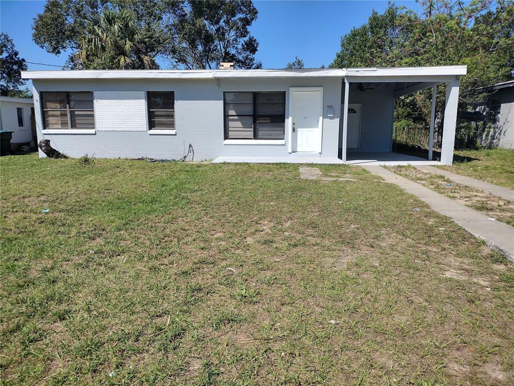 Property Photo:  922 Hacienda Court  FL 32808 