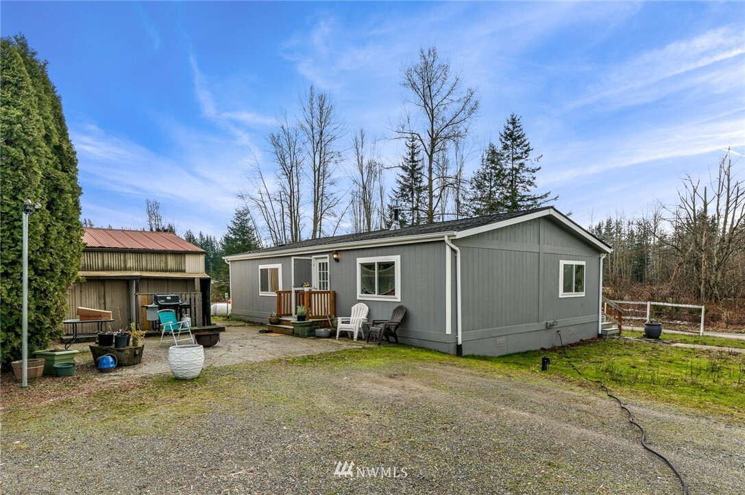 Property Photo: 8348 Valley View Road WA 98240