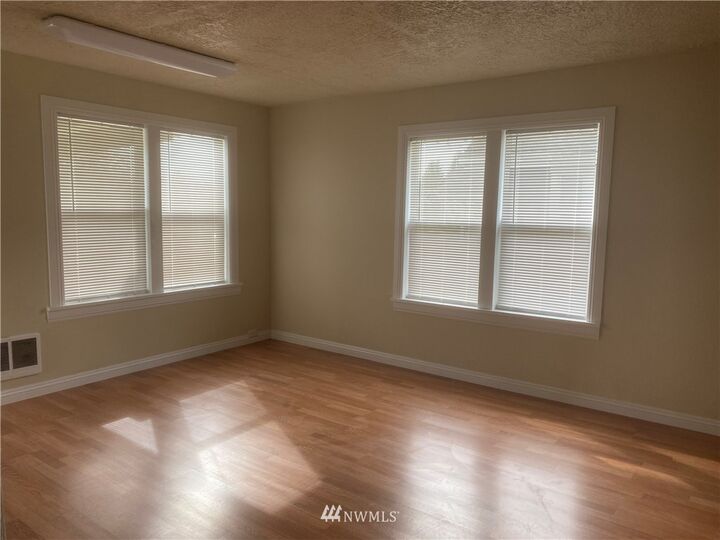 Property Photo: 209 Yew Street WA 98531