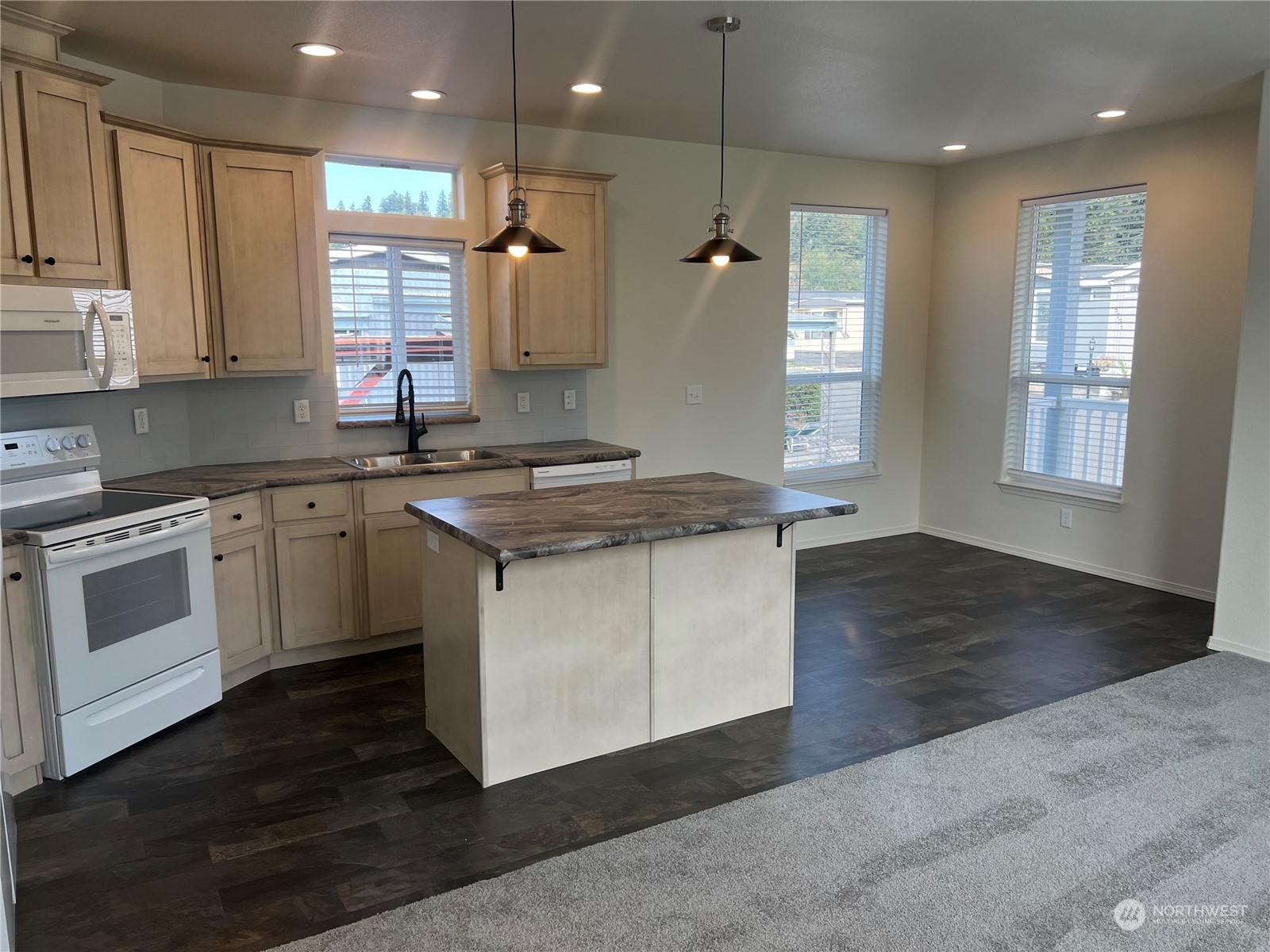 Property Photo: 5726 113th Avenue E 79 WA 98372