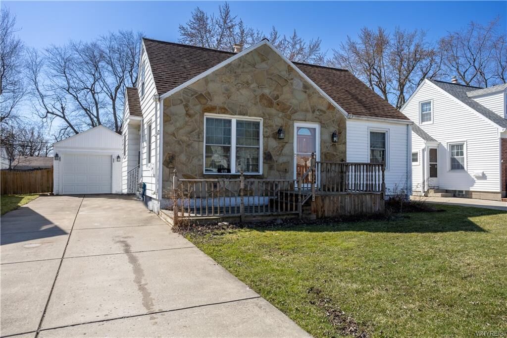 Property Photo:  419 Highland Avenue  NY 14223 
