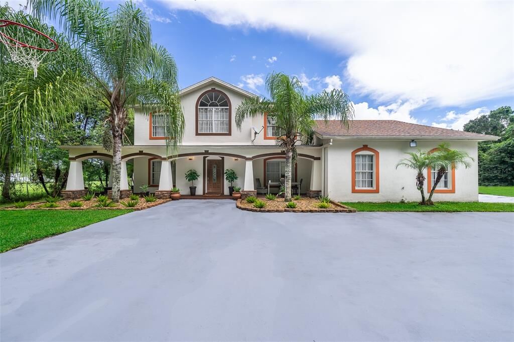 Property Photo:  1125 N Chickasaw Trail  FL 32825 