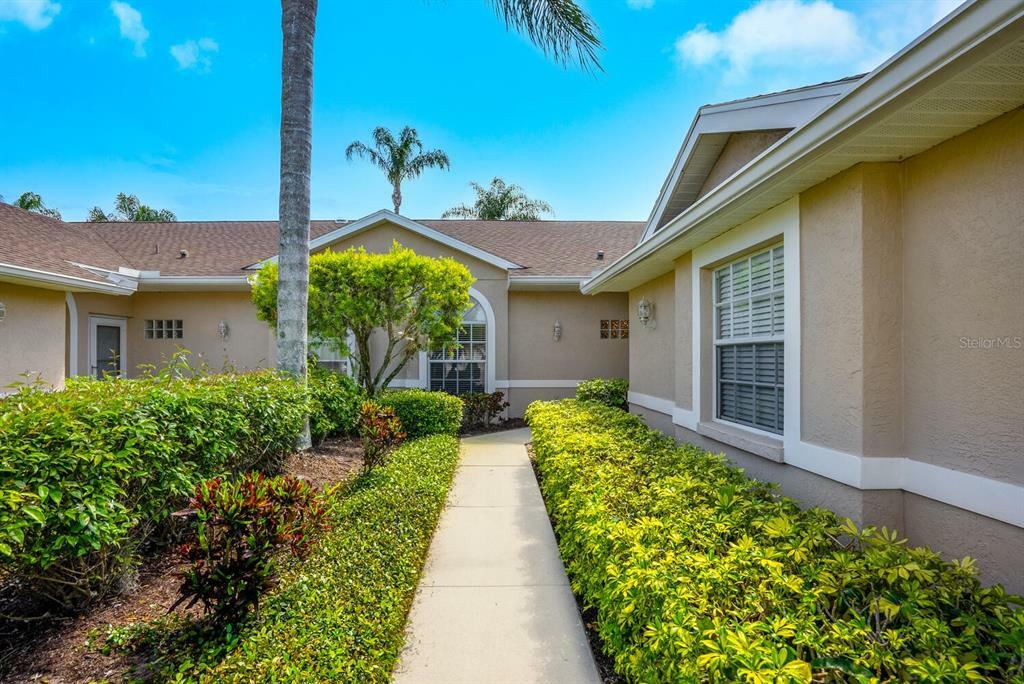 Property Photo:  5105 Peppermill Court  FL 34241 