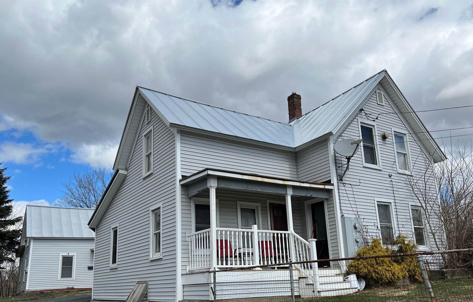 Property Photo: 15-17 Light Street NH 03766