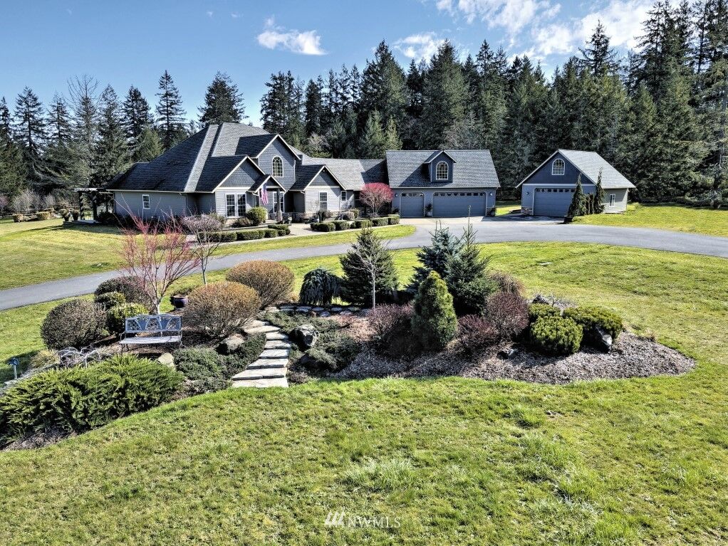 Property Photo:  160 SE Stotsbery Lane  WA 98584 