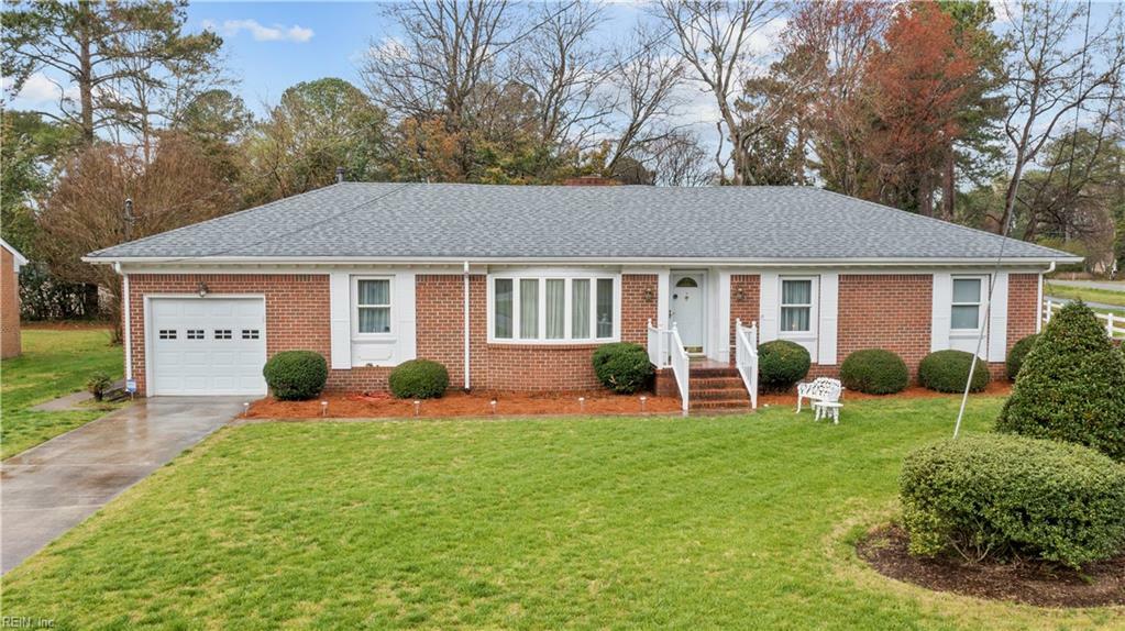 Property Photo:  2800 Meadow Drive  VA 23321 