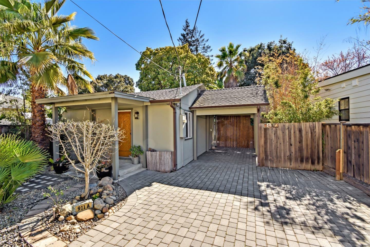 Property Photo: 911 Boranda Avenue A CA 94040