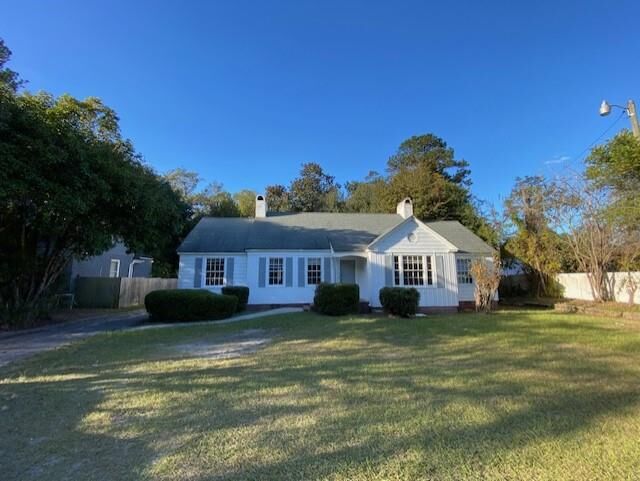 Property Photo:  402 Jane St A &Amp B  GA 31601 