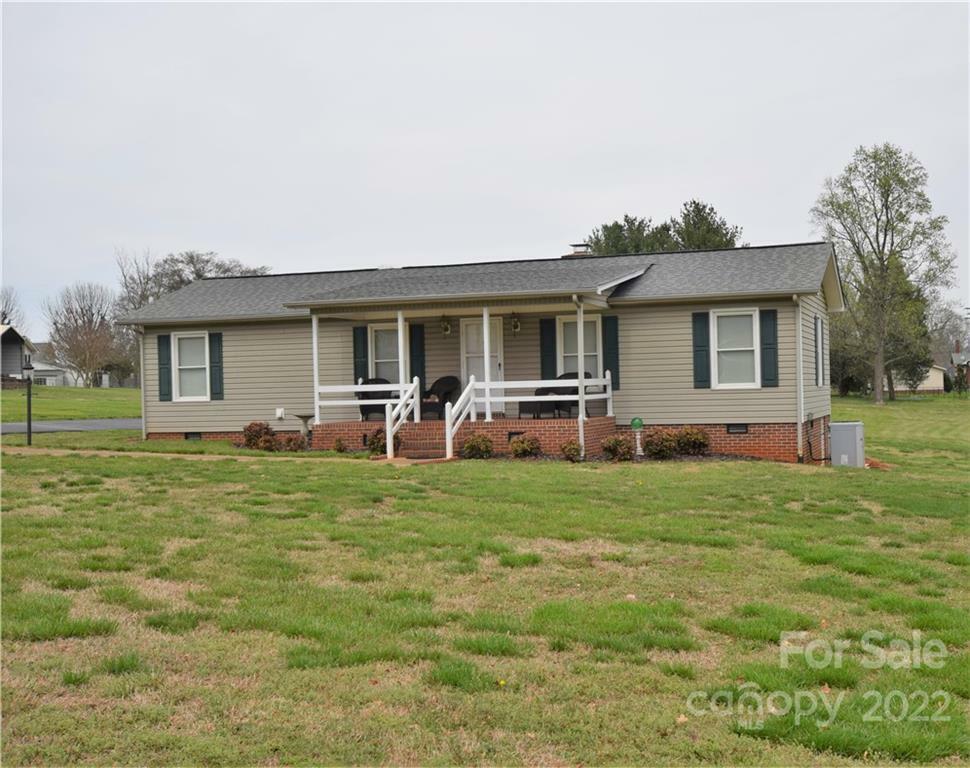 Property Photo:  3306 Yount Street  NC 28610 