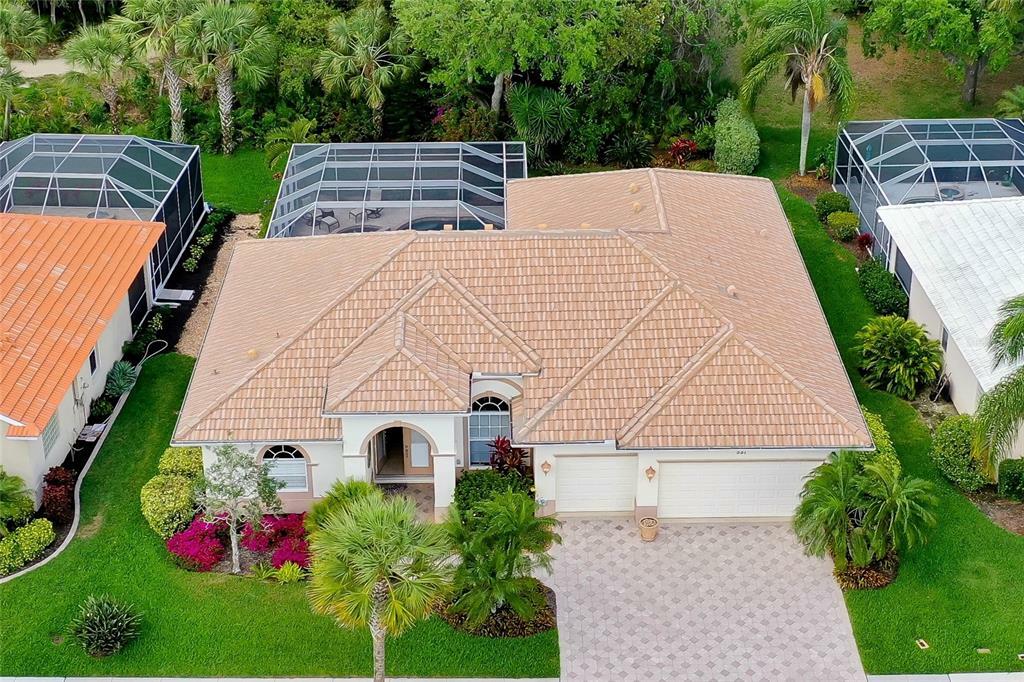 Property Photo:  581 Mossy Creek Drive  FL 34292 