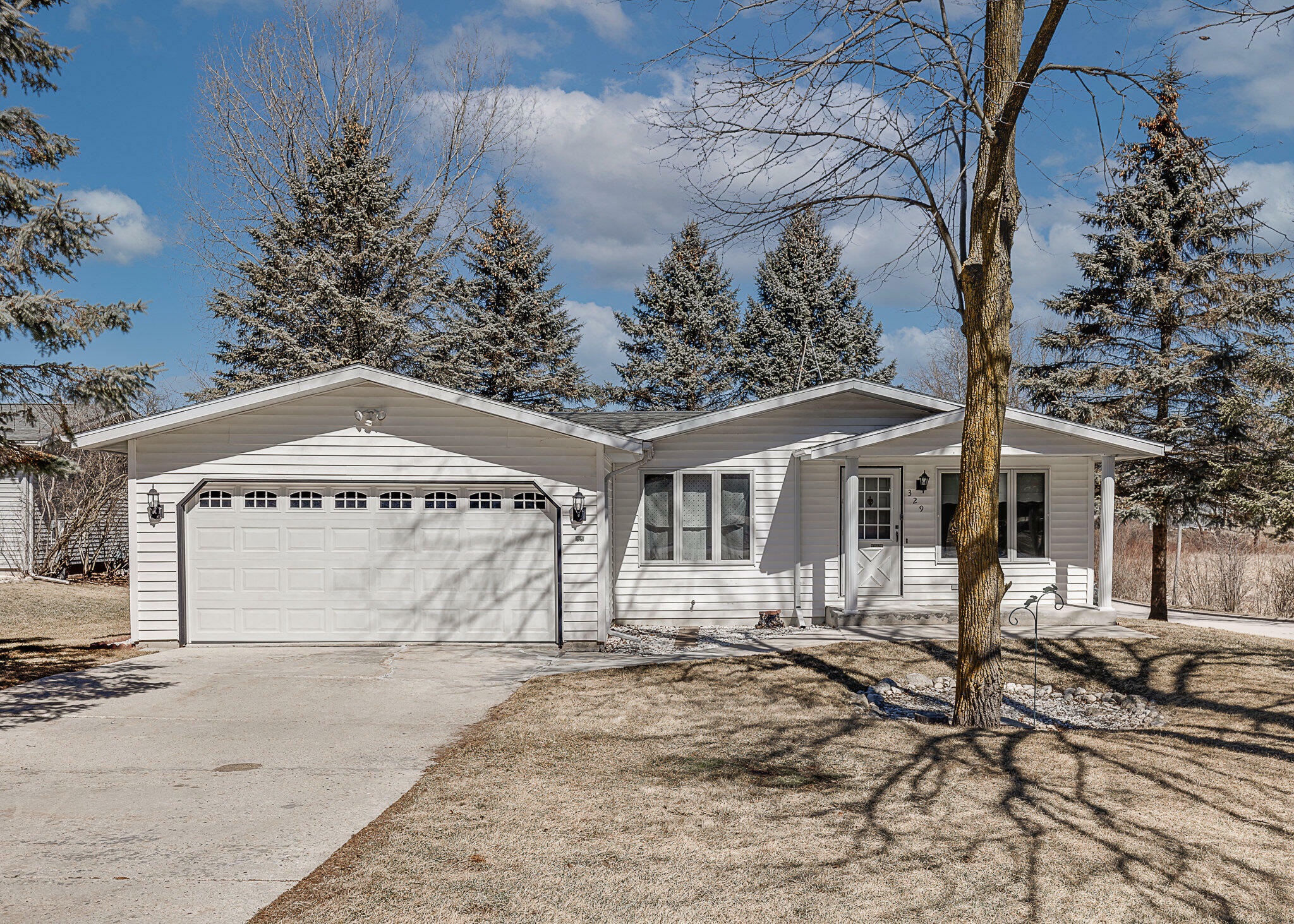 Property Photo:  329 W Lake Dr  WI 53075 