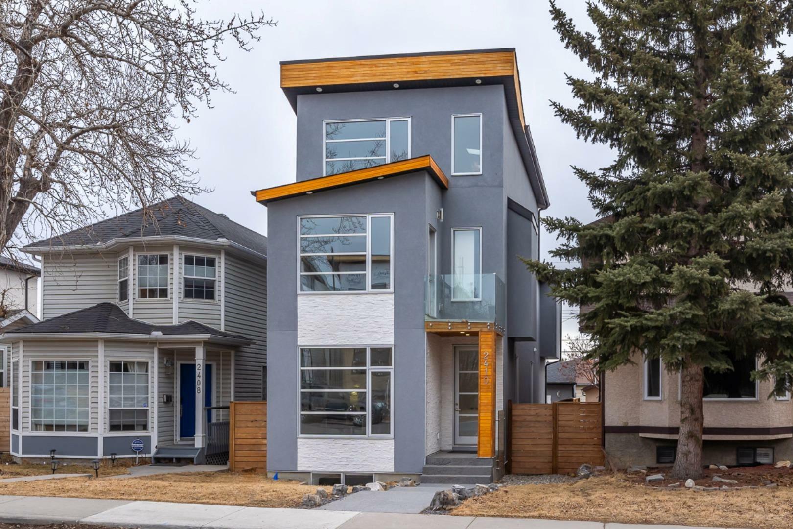 Property Photo: 2410 33 Street SW AB T3E 2T2