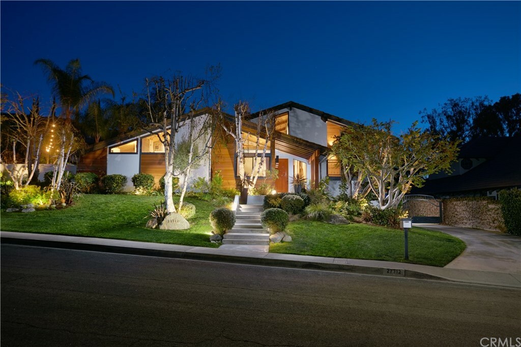 Property Photo: 27712 Horseshoe CA 92675