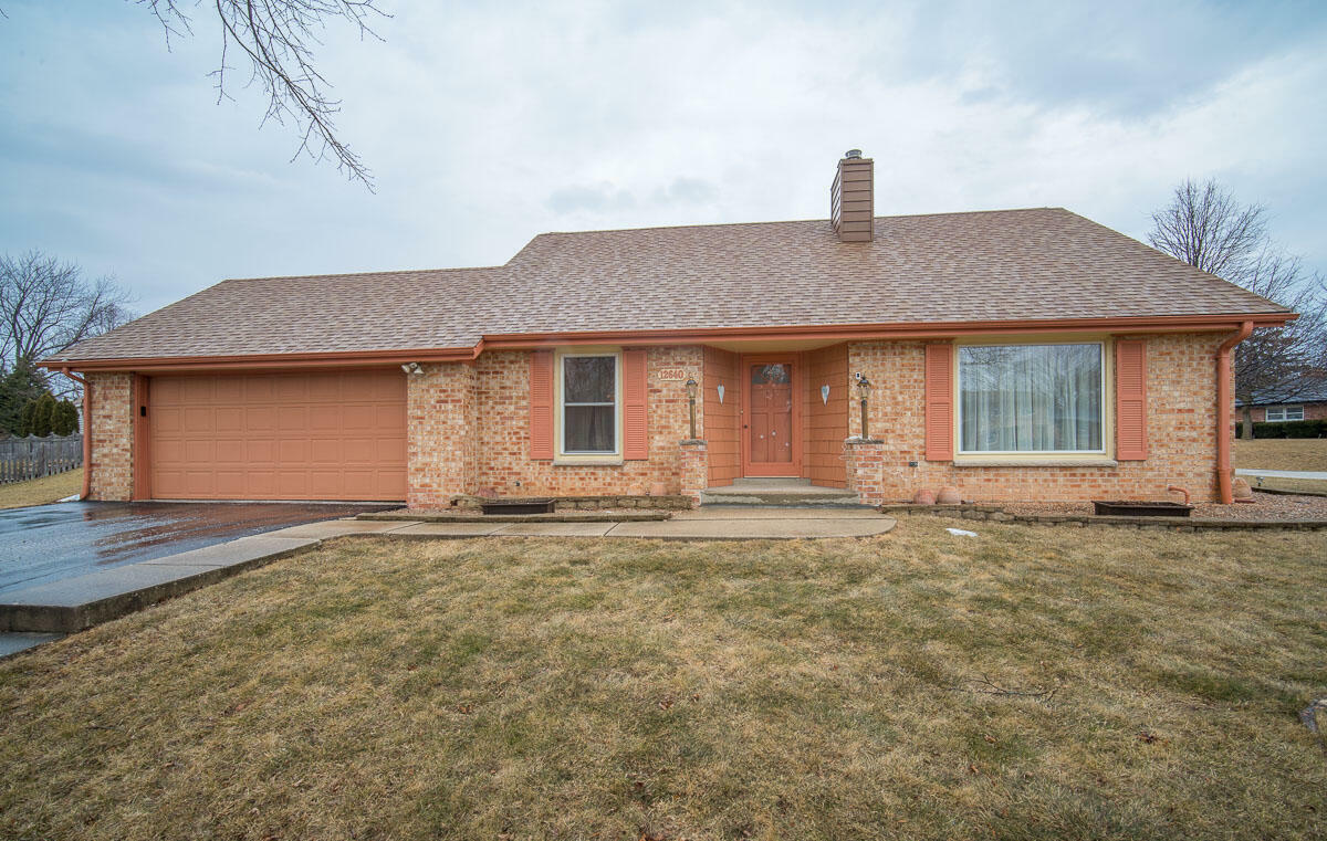 Property Photo:  12640 W Wilbur Dr  WI 53151 