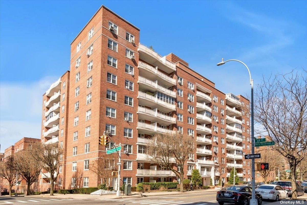 Property Photo: 69-10 108 Street 6G NY 11375