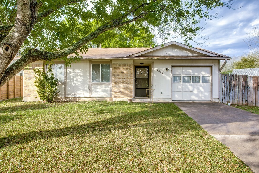 Property Photo:  4809 Savorey Lane  TX 78744 