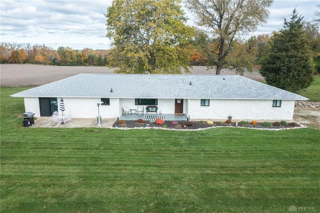 Property Photo: 2886 Beal Road OH 45005