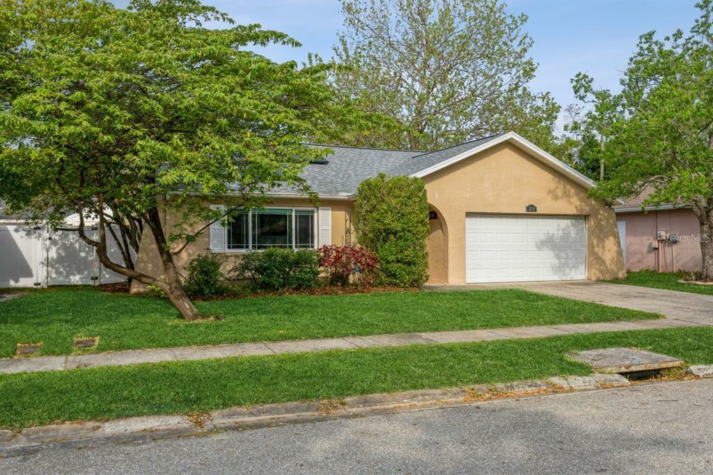 12104 73rd Street  Largo FL 33773 photo