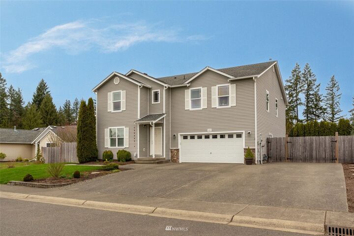 Property Photo: 11113 208th Street Ct E WA 98338
