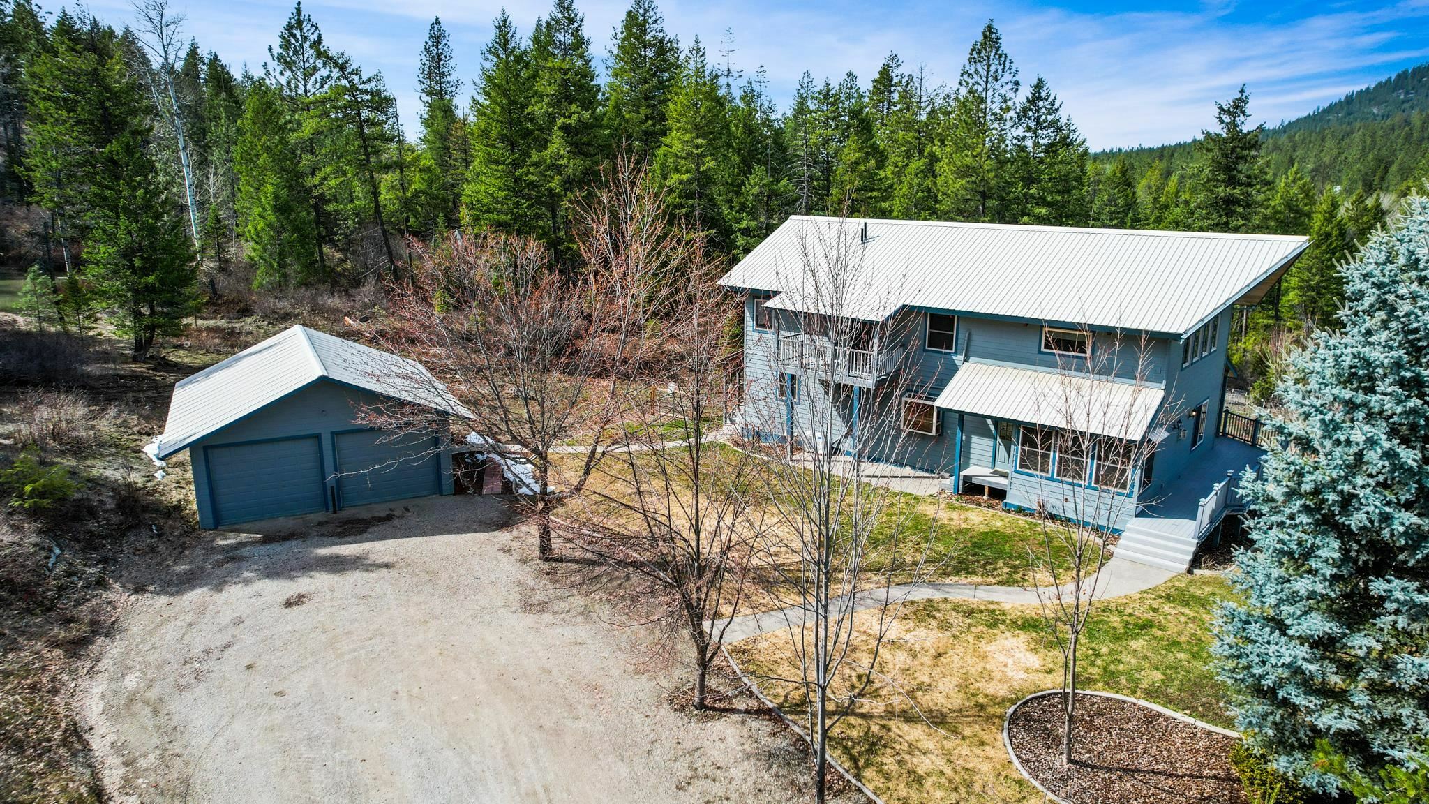 Property Photo:  4130A Gardenspot Rd  WA 99148 