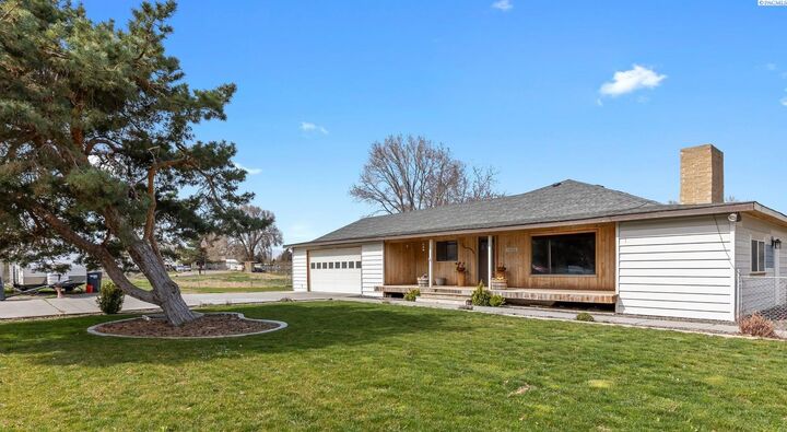 70203 Ridge Rd  West Richland WA 99353 photo