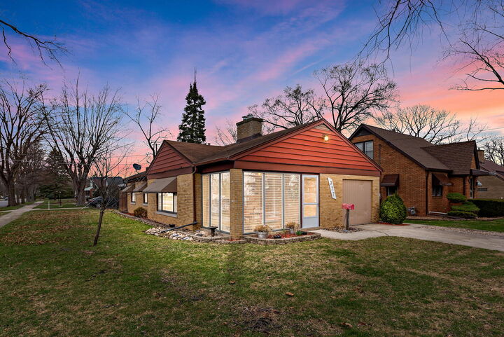 377 Cass Street  Crete IL 60417 photo