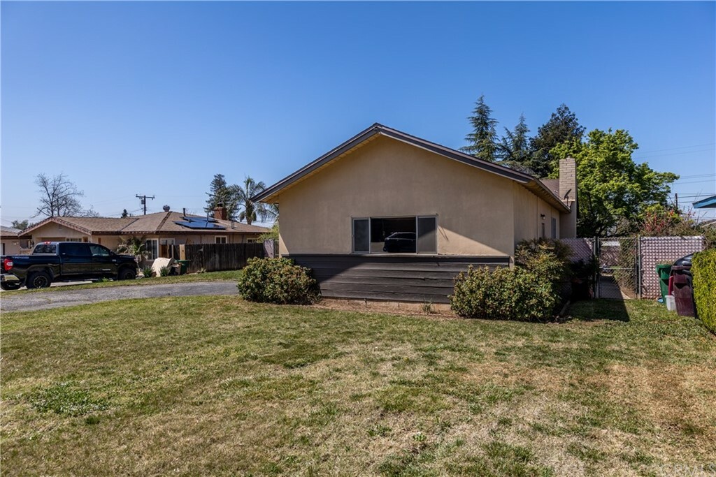 Property Photo:  1263 Wellwood Avenue  CA 92223 