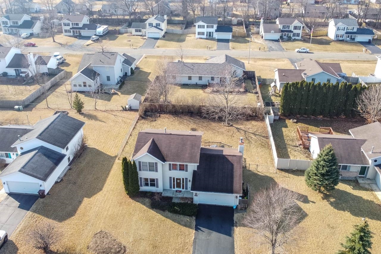 Property Photo:  5868 Longest Drive  IL 61080 