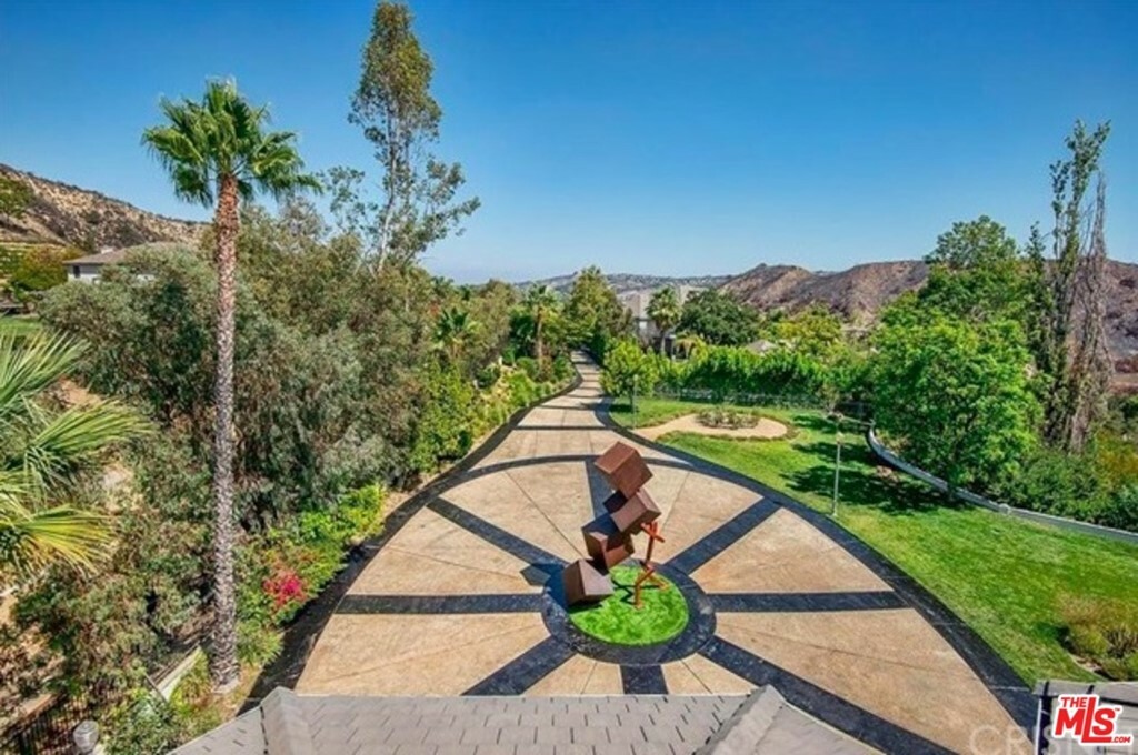 Property Photo: 23590 Park South Street CA 91302