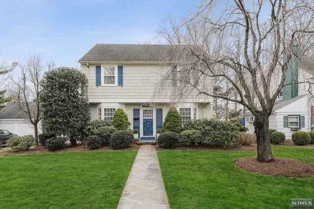 Property Photo: 11 Old Salem Road NJ 07052