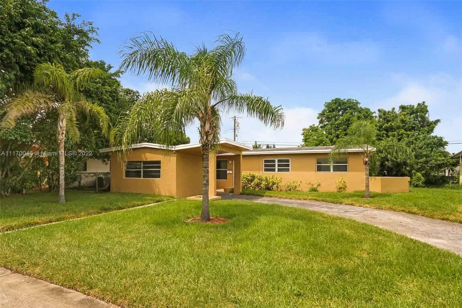 Property Photo:  4911 NW 12th St  FL 33313 