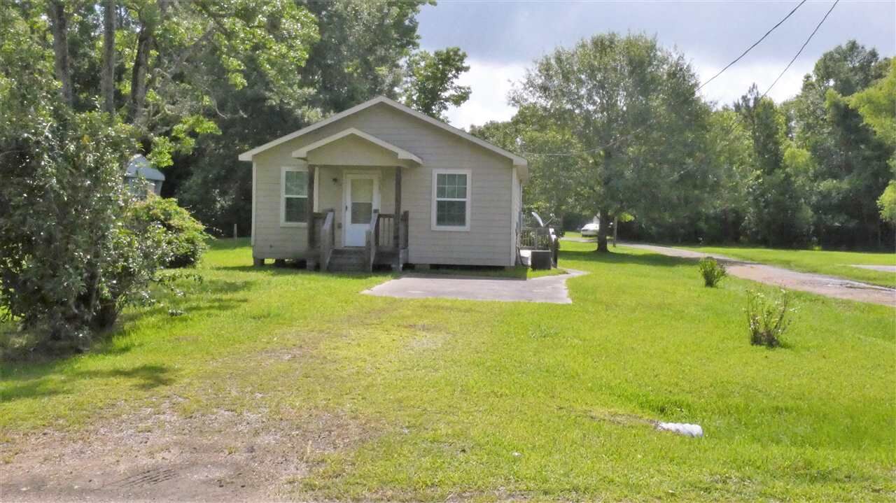 Property Photo:  1382 County Road 725  TX 77612 