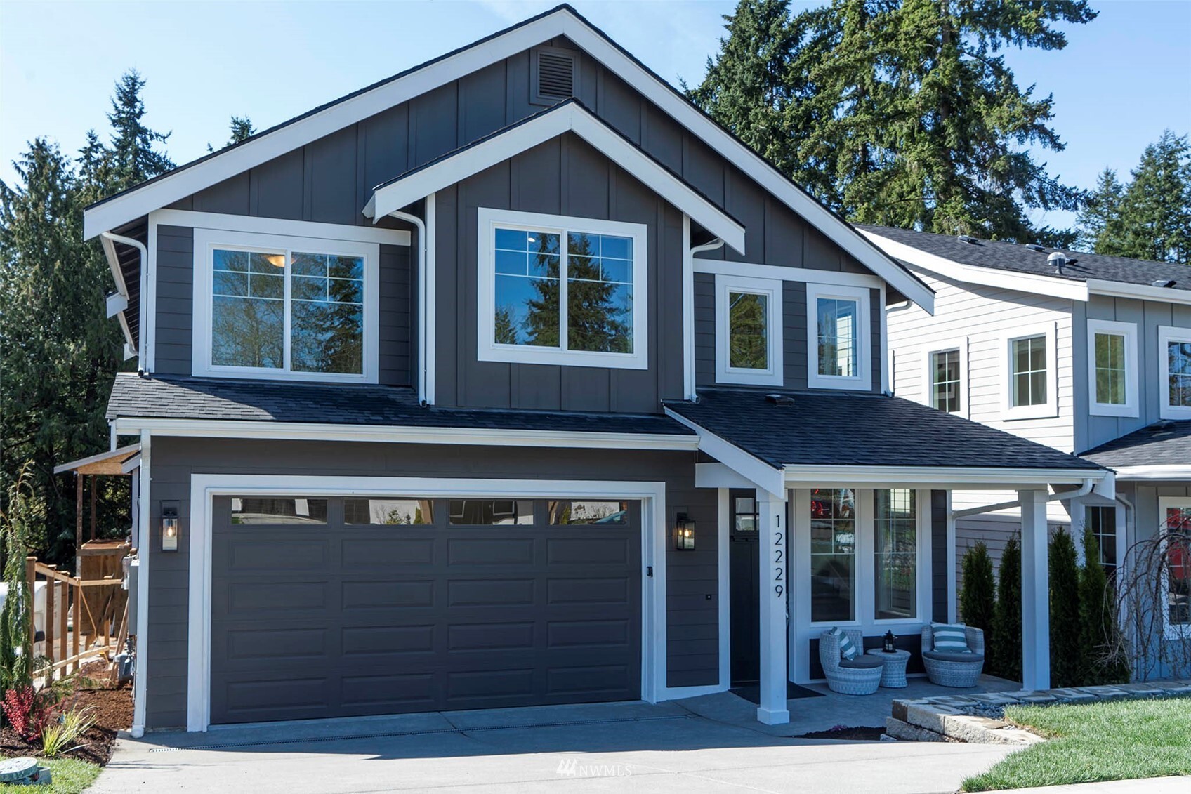 Property Photo: 12229 NE 100th Street WA 98033