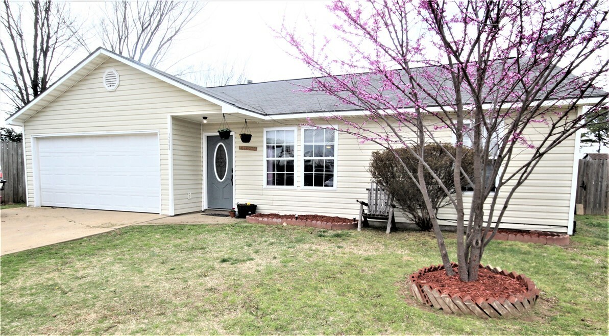 Property Photo:  22060 Dorothy Drive  AR 72761 