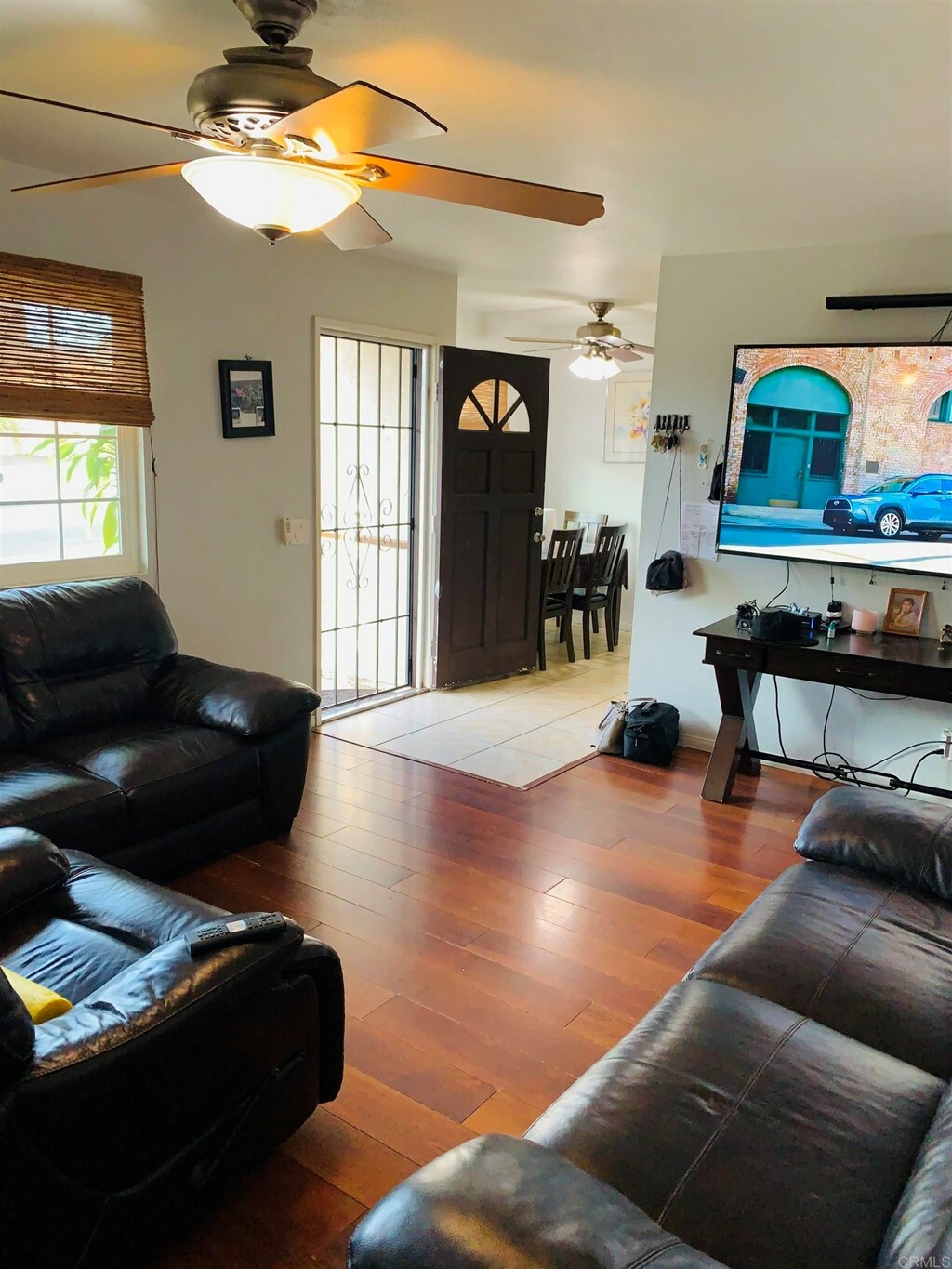 Property Photo:  4527 Avenida Calafia  CA 92057 