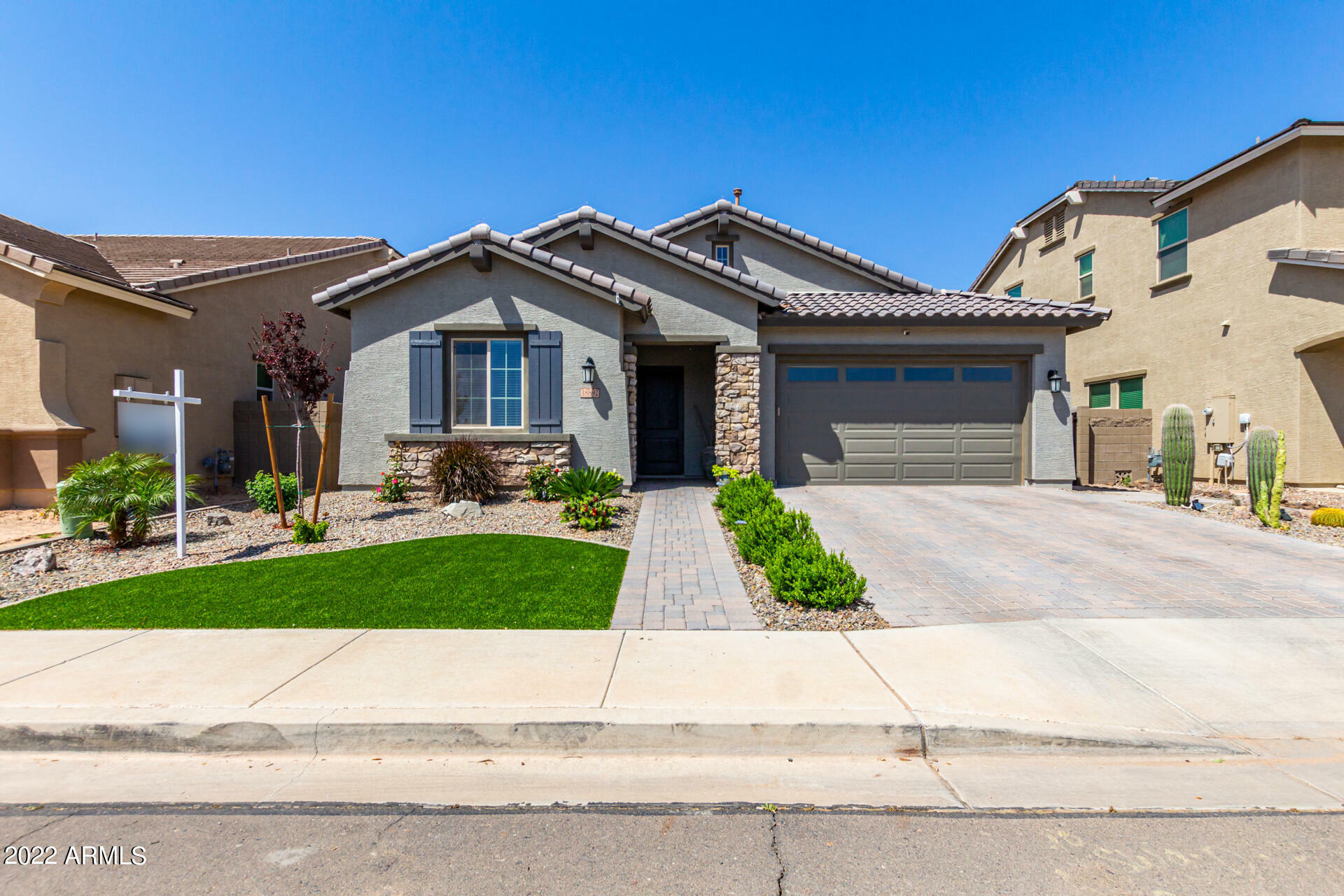 Property Photo: 18892 N Jameson Drive AZ 85138