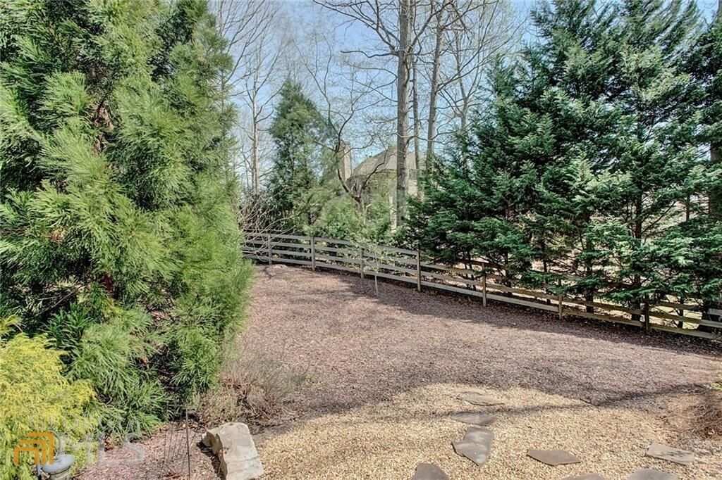 Property Photo: 308 Pebblebrooke Trace GA 30115