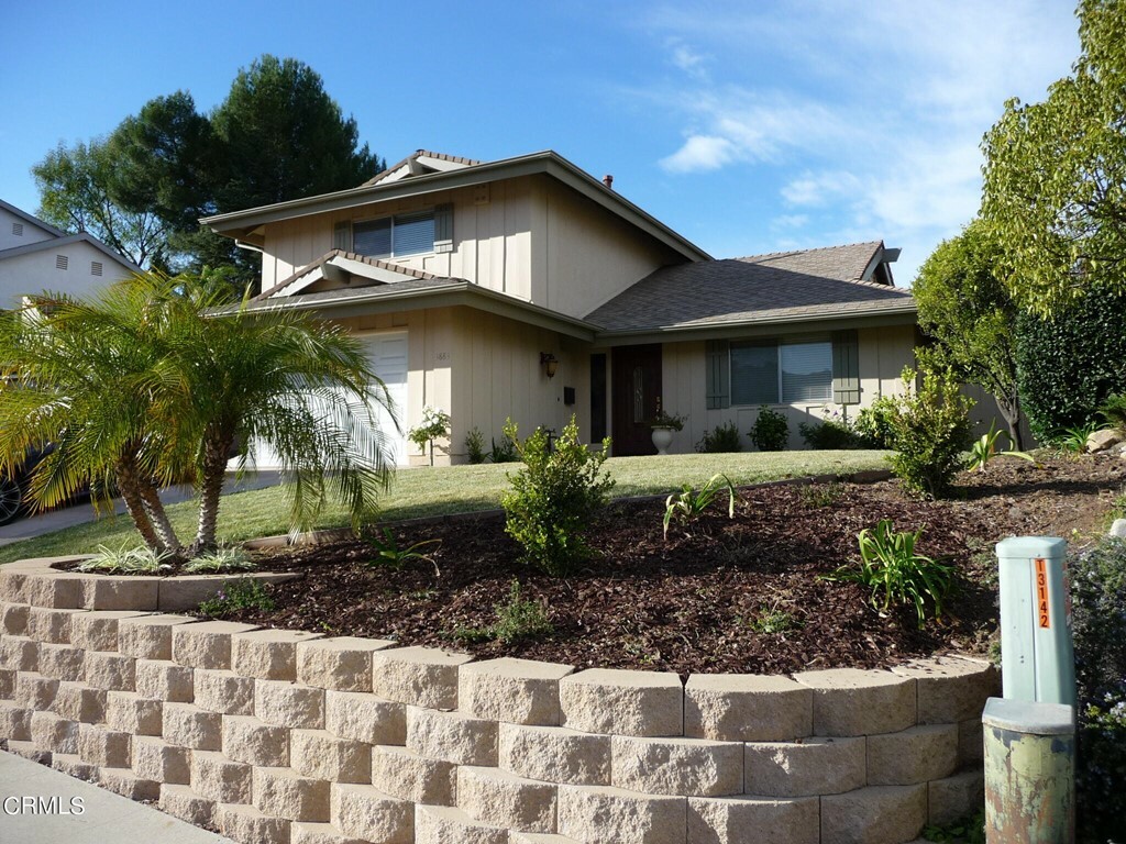 Property Photo:  3883 Crownhaven Court  CA 91320 