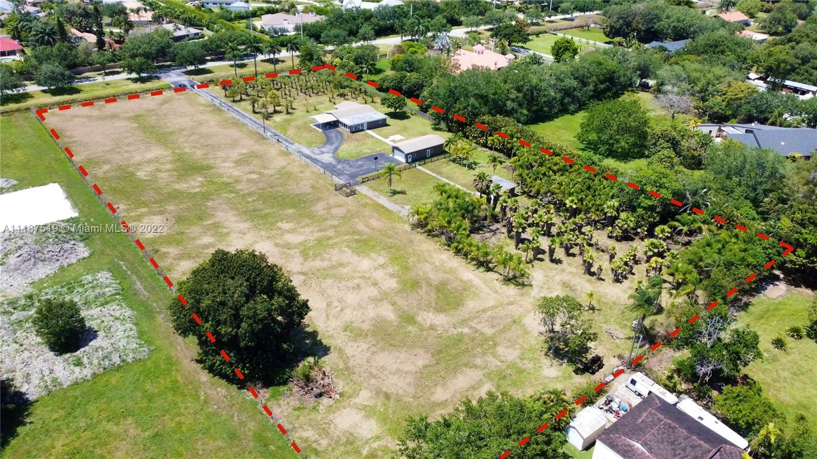 Property Photo: 5450 SW 148 Ave FL 33330