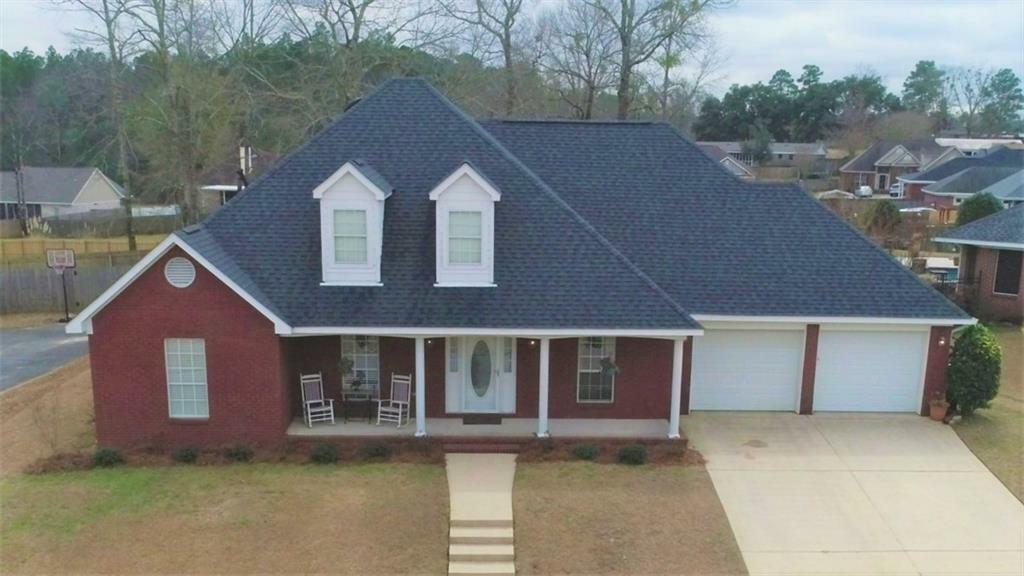 Property Photo: 1755 Spanish Trace Drive AL 36571