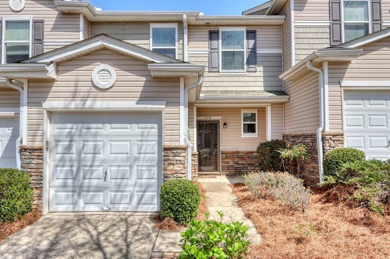 Property Photo: 579 Rendezvous Road GA 30102