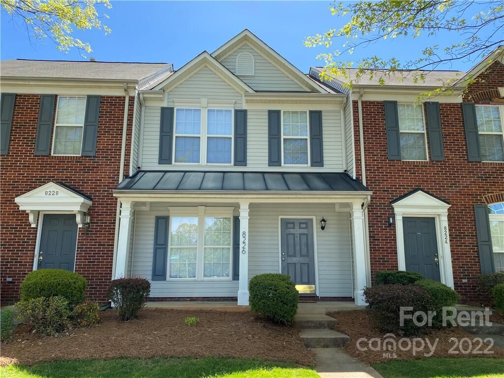 Property Photo:  8226 Shinkansen Drive  NC 28213 